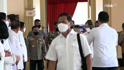 Kapolri Tinjau Vaksinasi Purnawirawan Polri