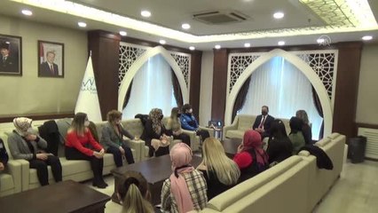 Diyarbakır'daki evlat nöbetine katılan Nazime Arslan "yılın kadını" seçildi