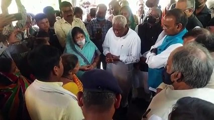 परिवार के 5 लोगों के संदिग्ध मौत मामले में बीजेपी ने कानून व्यवस्था पर उठाए सवाल