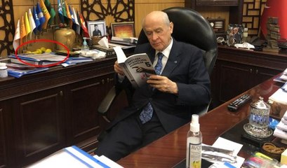 Devlet Bahçeli'nin çalışma odasından yeni fotoğraf: Masadaki iki ufak dambıl dikkat çekti