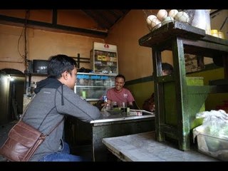 Cerita Senyap dari Warung Kopi Mang Ikin