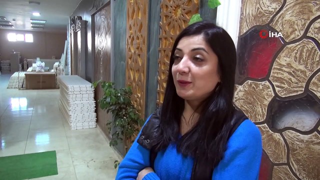 İnşaata kadın eli değdi... 'Kadın dediğin bir eliyle dünyayı, bir eliyle beşiği sallar'