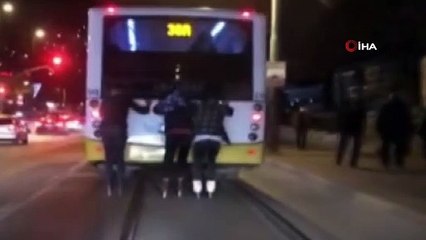 Patenle araç arkasında tehlikeli yolculuk