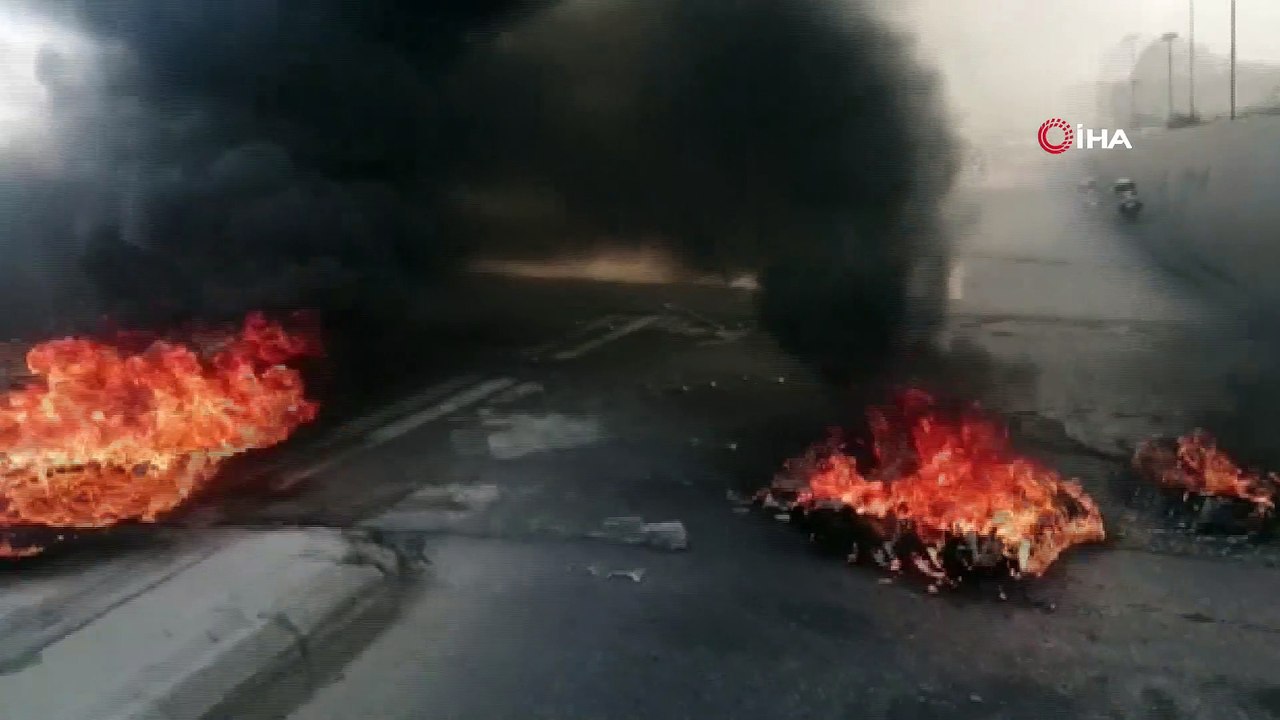 - Lübnan'da ekonomik kriz, protestocuları yine sokaklara döktü