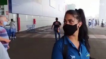 Incêndio: Funcionários são retirados de Supermercado
