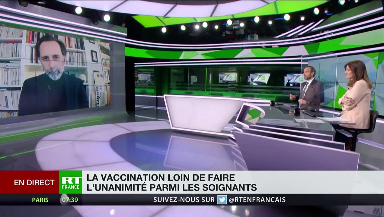Vaccination des soignants : «Le gouvernement essaye de rendre un maximum de choses obligatoires»