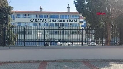 İZMİR Beden eğitimi öğretmeni derste kalbine yenildi