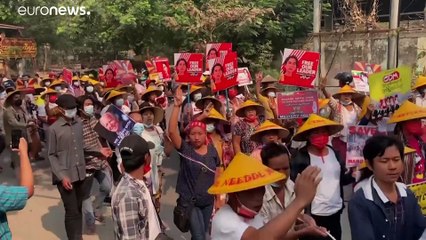 Μιανμάρ: Διαδηλωτές νεκροί από σφαίρες στο κεφάλι