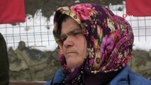 Dünya Kadınlar Günü’nde 15’liler Derneğinden Eren Bülbül’ün annesine anlamlı ziyaret