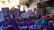 Feminist Gece Yürüyüşü için toplanmalar başladı