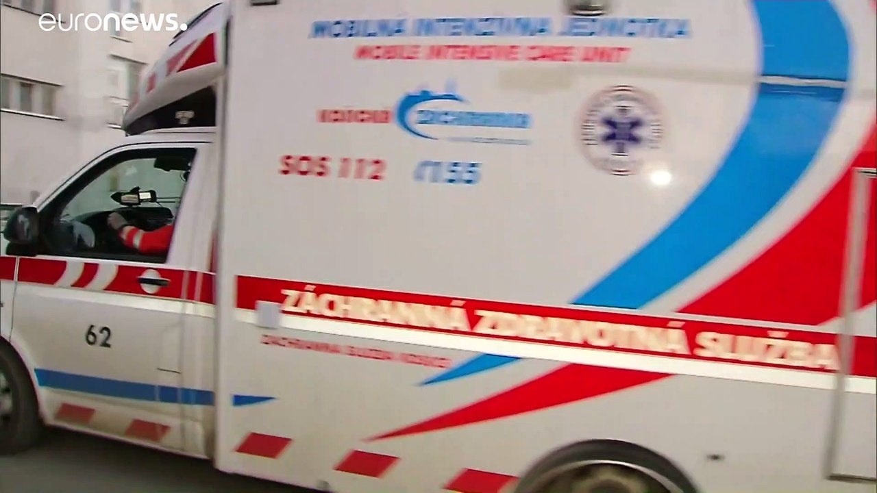 Deutschland und Polen nehmen schwerkranke Corona-Patienten aus der Slowakei auf