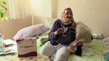 EDİRNE -  İl müdürleri kentin en yaşlı kadını Safiye teyzenin Kadınlar Günü'nü kutladı