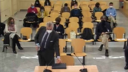 Bárcenas acusa al PP de ofrecerle 500.000 euros para manipular los papeles de la 'caja B'