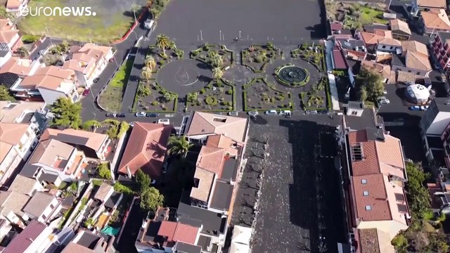 Εφτασε σε έξι ώρες στην Αθήνα η τέφρα από την Αίτνα