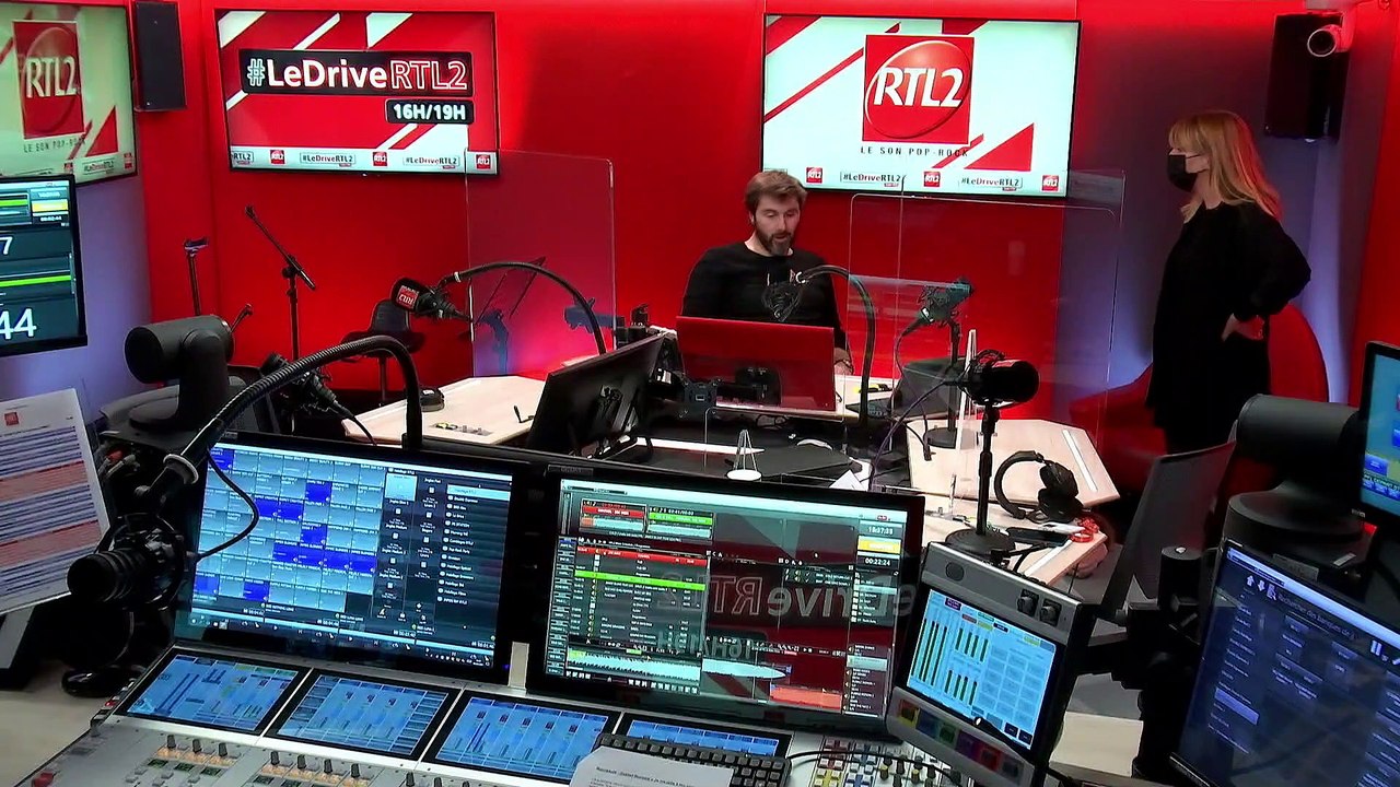 Flo Delavega dans #LeDriveRTL2 (05/03/21)