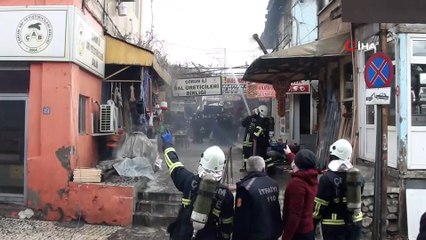 Virüsü unuttular yangını seyretmek için toplandılar