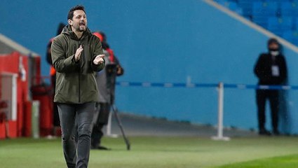 Erol Bulut: Futbolcularımızı rahat bırakın, beni eleştirin