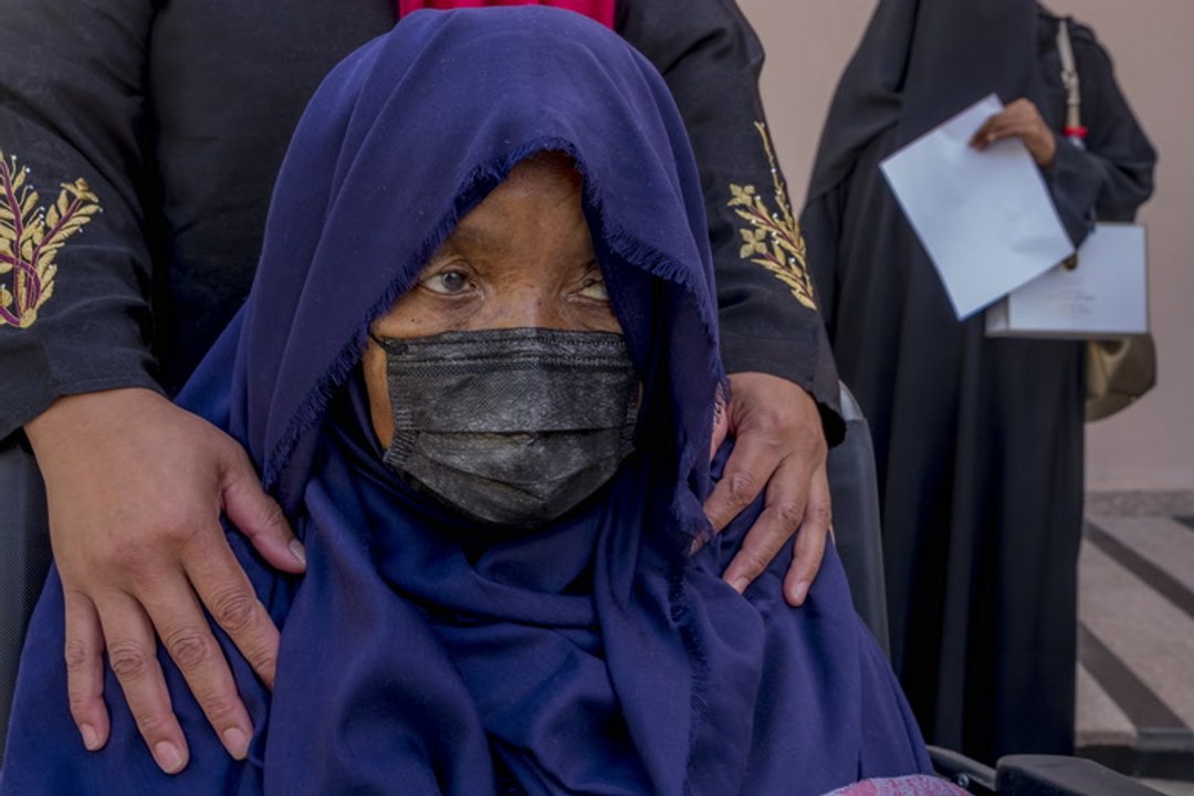 UAE's senior citizens happy to take jab in Covi...