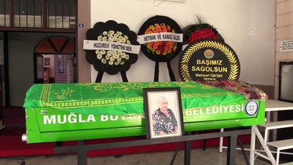 MUĞLA - Usta oyuncu Altan Karındaş, Marmaris'te son yolculuğuna uğurlandı