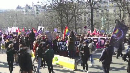 '세계 여성의 날' 지구촌 곳곳 시위..."팬데믹 최대 피해자는 여성" / YTN