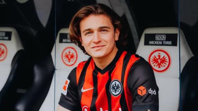 Eintracht Frankfurt, Ali Akman ile sözleşme imzaladı