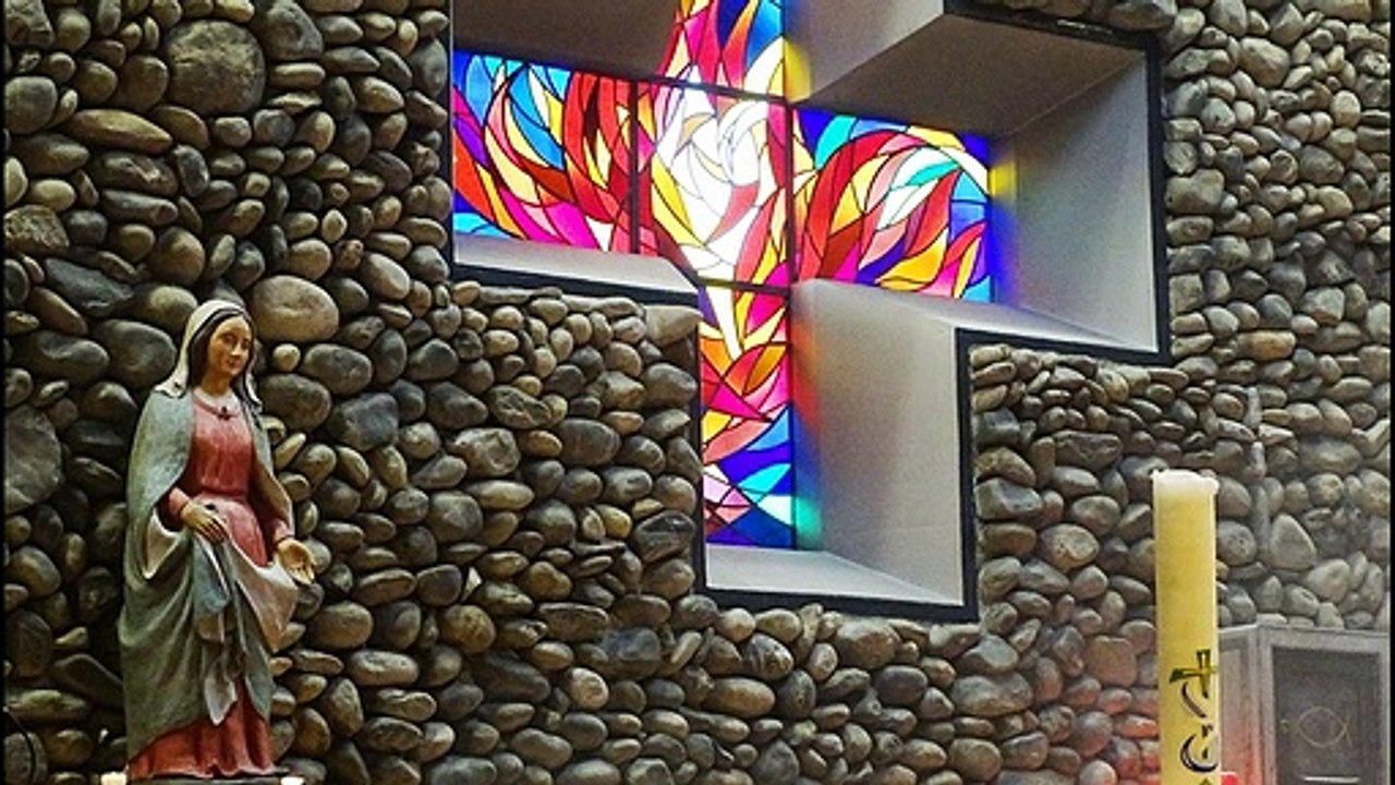 Adoration fête de Notre Dame de Lourdes