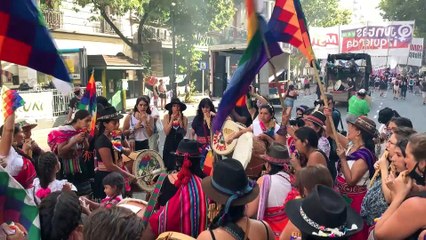 BUENOS AIRES - Arjantin'de 8 Mart Dünya Kadınlar Günü yürüyüşü düzenlendi