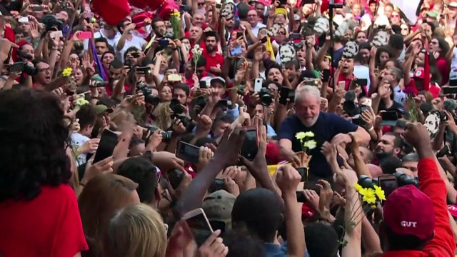 Brasile, annullate le condanne all'ex presidente Lula: potrà sfidare Bolsonaro nel 2022