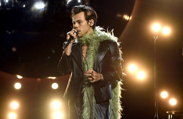 Harry Styles wanted to look ‘British and eccentric’ at the Grammy Awards