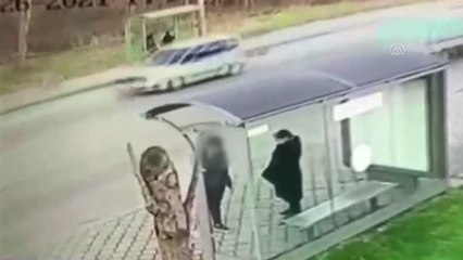 Telefon dolandırıcılığı iddiasıyla İstanbul'da yakalanan 8 şüpheliden 4'ü tutuklandı