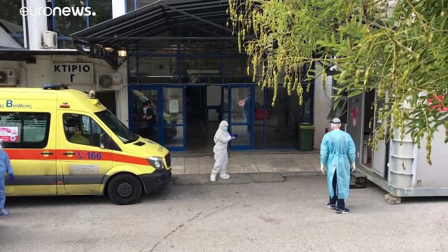 Ελλάδα: Ιδιωτικές κλινικές στη μάχη κατά της Covid - Στο «βαθύ κόκκινο» τα νοσοκομεία της Αττικής