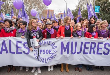 Federico a las 8: Casado cambia el discurso del PP con el feminismo