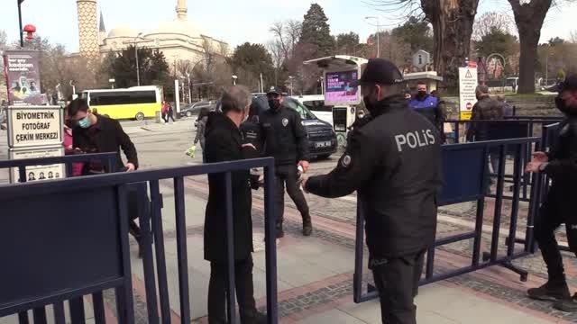 Son dakika haberleri! Kovid-19'da çok yüksek riskli illerden Edirne'de işlek caddelere girişte HES kodu uygulaması başlatıldı