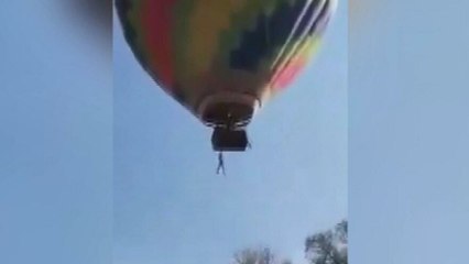 Download Video: Meksika'da sıcak hava balon turundaki korku dolu anlar kamerada