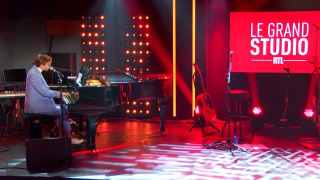 François-Henri - Garde tes larmes pour un autre (Live) - Le Grand Studio RTL