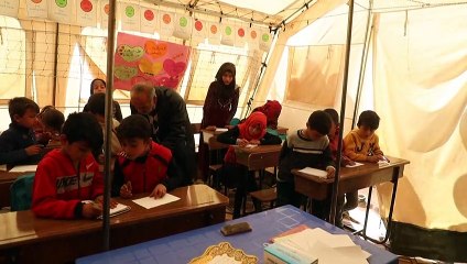 10 ans de guerre en Syrie : des enfants "sans avenir" dans leur pays