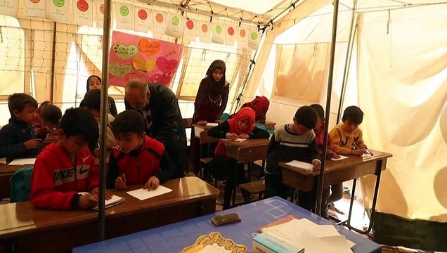 10 ans de guerre en Syrie : des enfants sans avenir dans leur pays