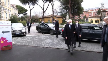 ROMA - İtalya'da Cumhurbaşkanı Mattarella Kovid-19 aşısı yaptırdı