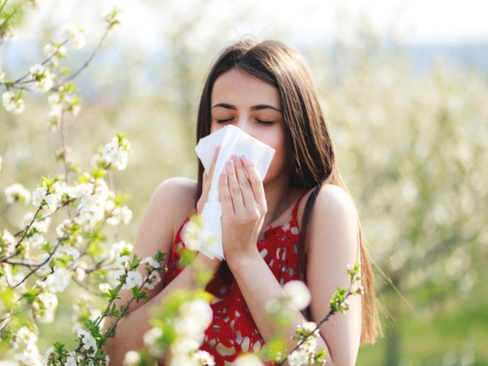 Juckende Augen, laufende Nase: Das hilft bei Heuschnupfen