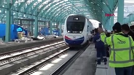 YHT, Sivas'ta ilk kez tren garına giriş yaptı