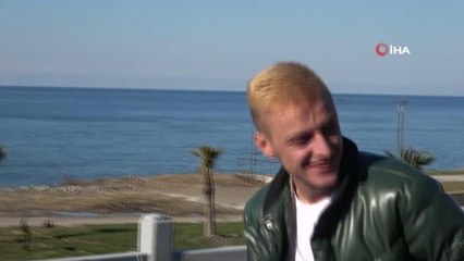 (Özel haber) Mesut Özil'e benzerliği ile dikkat çeken genç: "Onunla gurur duyuyorum"