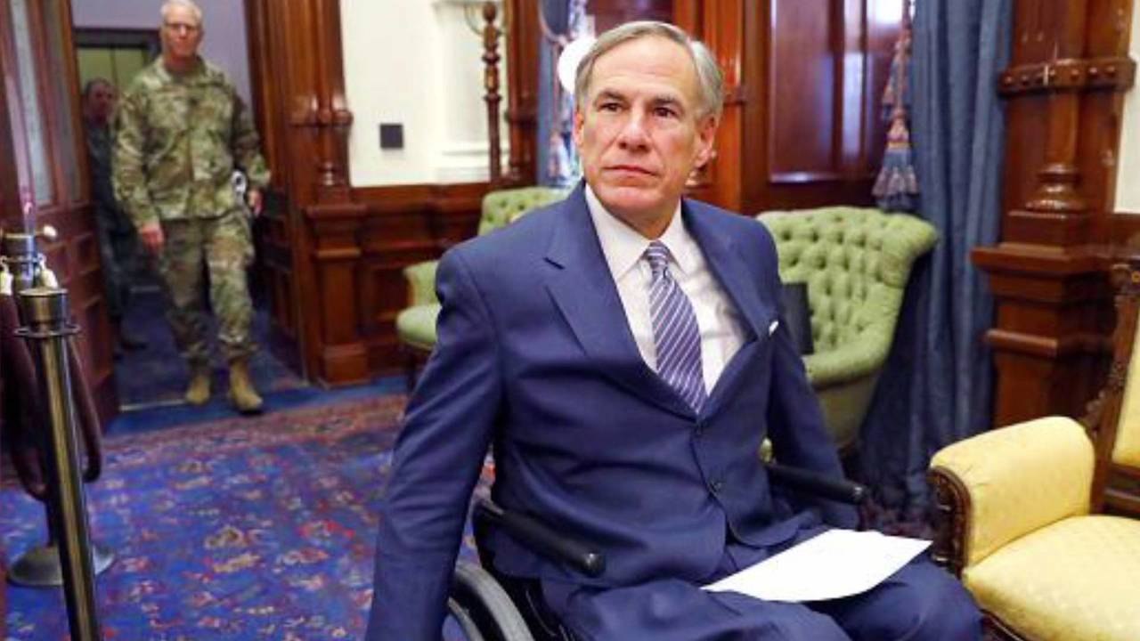 Texas Restaurants Face Backlash, Threats for Continuing to Require Masks