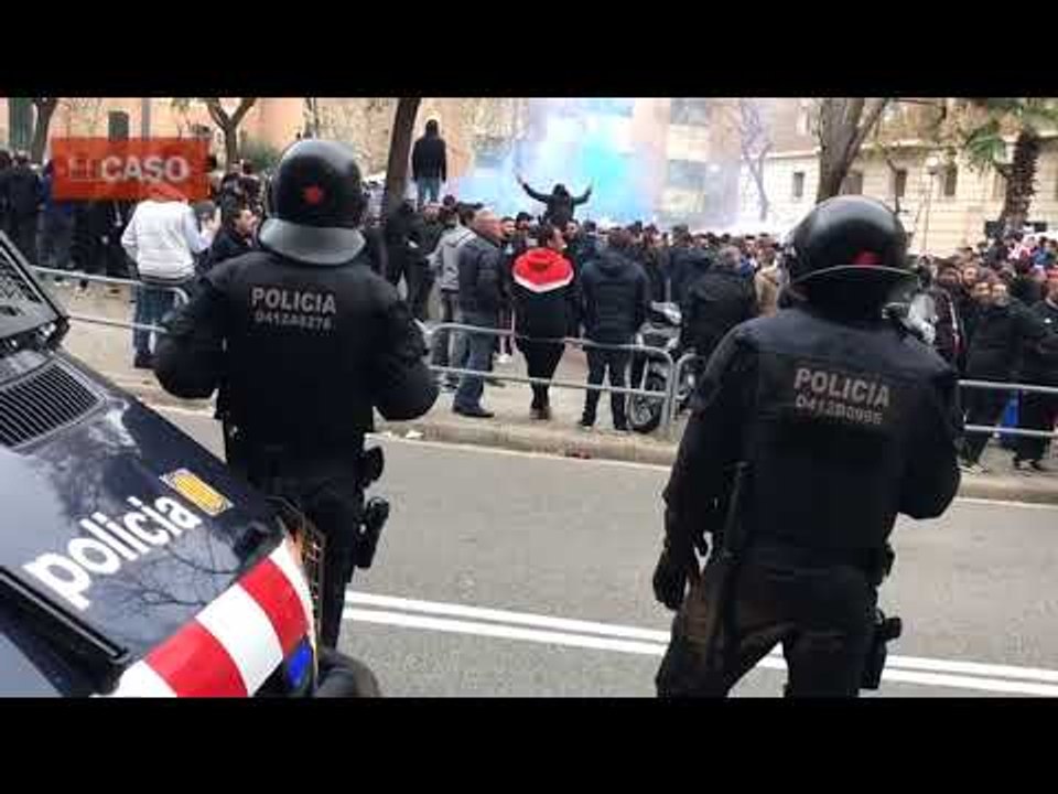 Bad gones y Lyon 1950, los ultras del Olympique de Lión se concentran en Barcelona