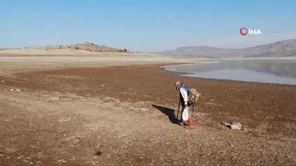 Robinson Ziya dedenin adasını kuraklık vurdu, ilk defa yarım ada oldu