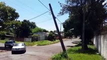Moradores alertam para risco de queda de poste no Bairro Alto Alegre