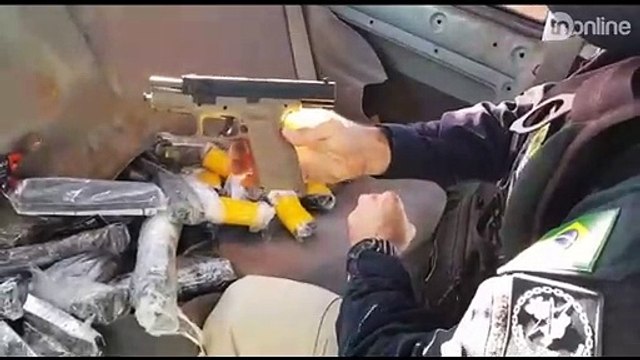 PRF apreende 31 pistolas e dois fuzis na região oeste do Paraná