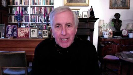 Royal historian describes Queen's statement as 'sensible'