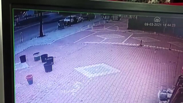 KONYA - Bisikletinden düşen sürücü kamyonun altında kalarak hayatını kaybetti