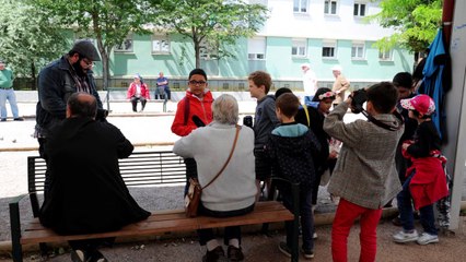 Balade Urbaine Numérique #BUN sur le quartier de la Côte des Roses avec les enfants du Centre "Le Lierre"