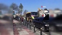 Zeytinburnu’nda yumrukların havada uçuştuğu yol kavgası kamerada